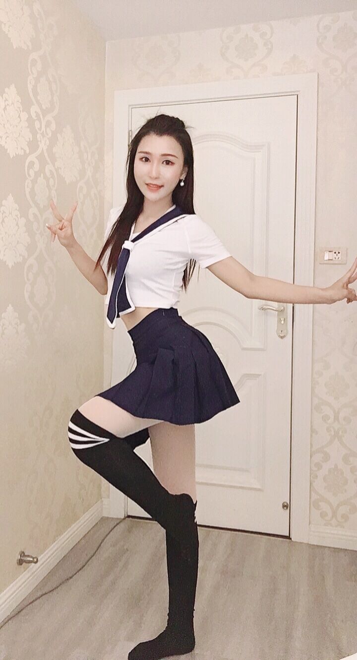 亲验刚下水做的“小薇娅”，白嫩水灵会发sao